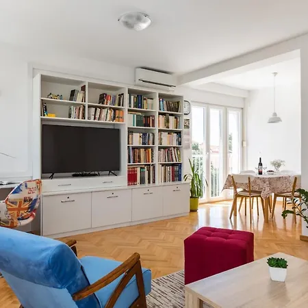 Διαμέρισμα 'canarino' - Split, Spacious & Bright Σπλιτ